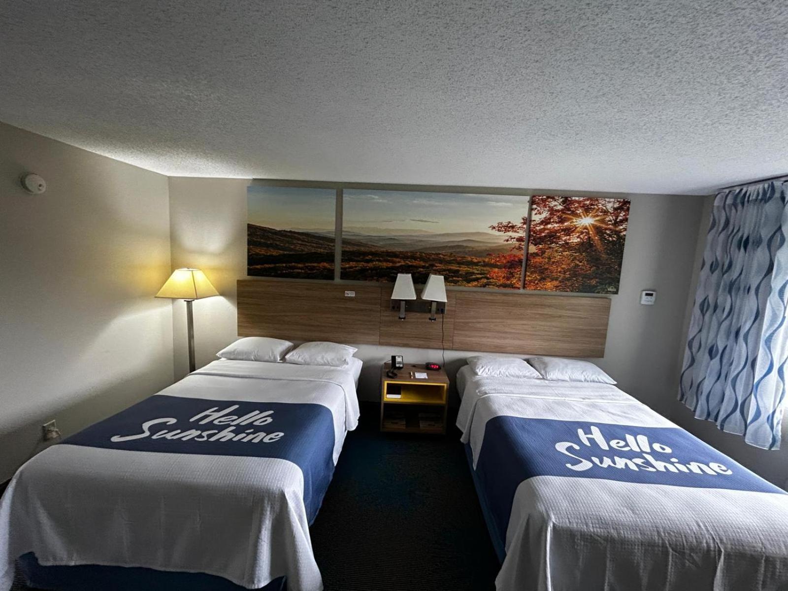 Days Inn By Wyndham Dahlonega University Area Экстерьер фото